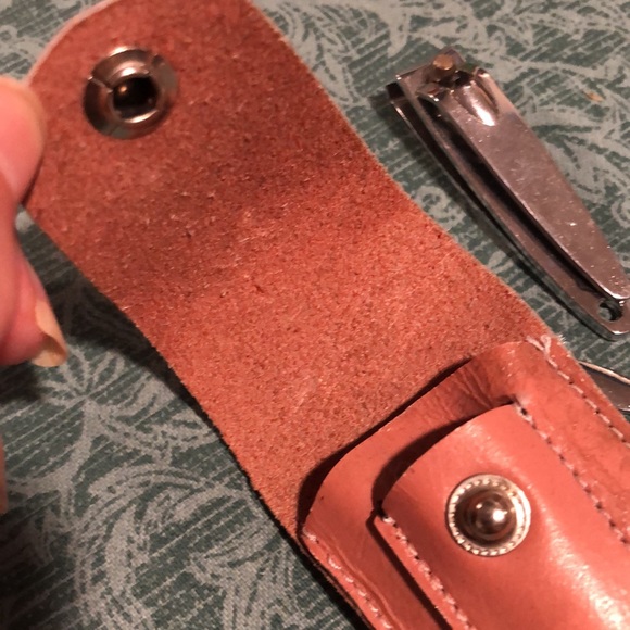 Vintage Pink Leather 4 piece Manicure Set travel purse size - Picture 5 of 12
